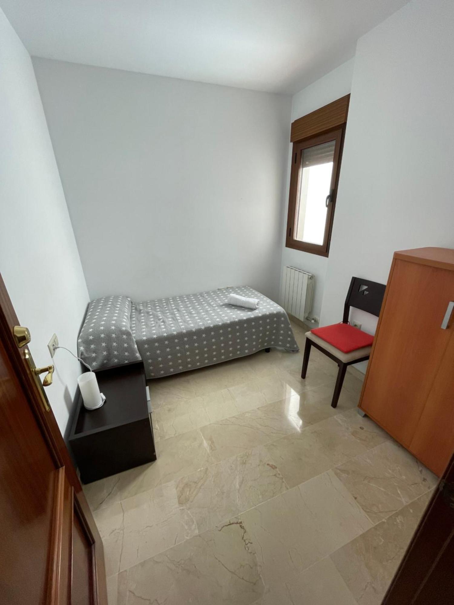Piso Compartido Delyrent En San Ildefonso Διαμέρισμα Jaén Δωμάτιο φωτογραφία